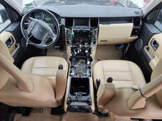 2006 Land Rover LR3 SE with VIN SALAE25436A371551, listed as a Copart auction lot 60374745 with Not provided miles and Clean title. Bid and sale history available at DreamBid. Image 8.
