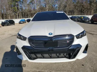 2024 BMW i5 M60 with VIN WBY43FK00RCP86174, listed as a Copart auction lot 45522685 with 7,392 mi miles and Salvage title. Bid and sale history available at DreamBid. Image 5.