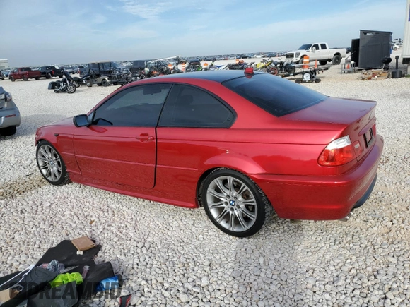 2005 BMW 3 Series 330Ci with VIN WBABD53485PL16573, listed as a Copart auction lot 82668044 with 136,567 mi miles and Salvage Title. Bid and sale history available at carsss.com. Image 2.