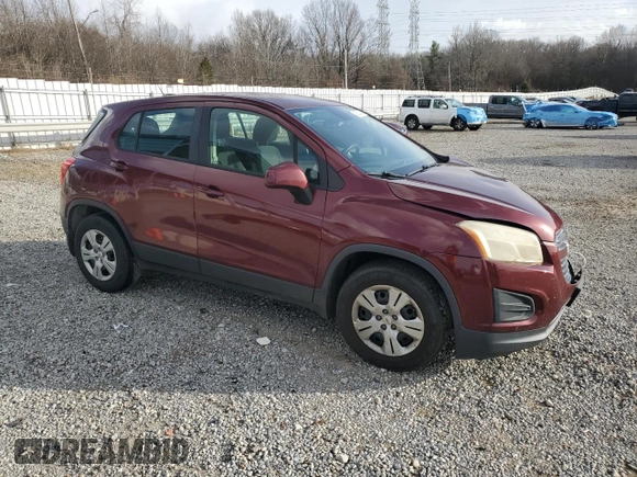 2016 Chevrolet Trax LS with VIN 3GNCJKSB3GL227918, listed as a Copart auction lot 43520045 with 113,344 mi miles and Salvage Title. Bid and sale history available at carsss.com. Image 4.
