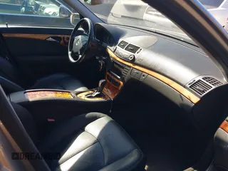 2005 Mercedes-Benz E-Class 3.2L CDI with VIN WDBUF26J05A816752, listed as a IAAI auction lot 41913774 with 153,120 mi miles. Bid and sale history available at carsss.com. Image 5.
