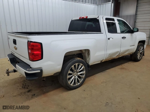 2018 Chevrolet Silverado 1500 Custom with VIN 1GCRCPEC9JZ320067, listed as a Copart auction lot 44718615 with 212,661 mi miles and Clean Title. Bid and sale history available at carsss.com. Image 3.