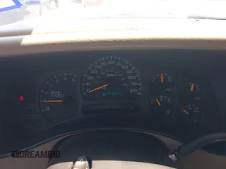 2004 Chevrolet Suburban Z71 z VIN 3GNFK16Z14G122679, wystawiony jako IAAI lot #41979958 z przebiegiem 238 912 mil mil oraz . Historia ofert i sprzedaży dostępna na DreamBid. Obrazek 7.
