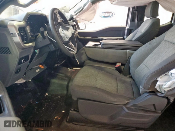 2023 Ford F-150 XL с VIN 1FTFX1E57PKE30607, выставлен на аукционе Copart как лот 63669345 с пробегом 91 148 миль миль и Чистый • Clean title. История ставок и продаж доступна на DreamBid. Изображение 7.