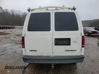 2004 Chevrolet Astro Cargo Van with VIN 1GCDM19X94B106078, listed as a Copart auction lot 87724895 with 238,571 mi miles and Salvage Title. Bid and sale history available at carsss.com. Image 6.