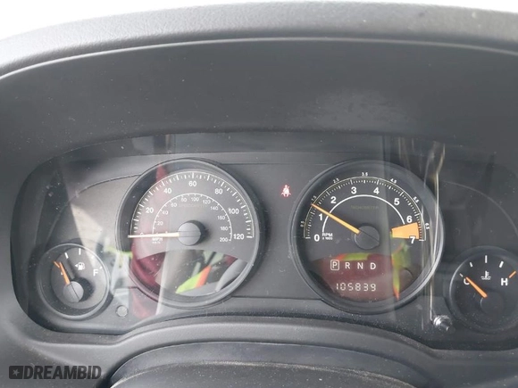 2016 Jeep Patriot Sport with VIN 1C4NJPBA5GD553263, listed as a IAAI auction lot 41806856 with 105,839 mi miles. Bid and sale history available at carsss.com. Image 7.