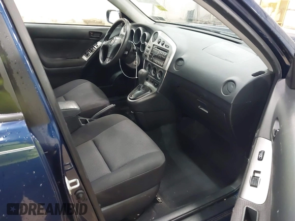 2006 Pontiac Vibe z VIN 5Y2SL65856Z464438, wystawiony jako IAAI lot #42176356 z przebiegiem 148 549 mil mil oraz . Historia ofert i sprzedaży dostępna na DreamBid. Obrazek 5.