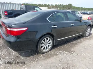 2007 Lexus LS 460 with VIN JTHBL46F475037342, listed as a IAAI auction lot 42027382 with 262,434 mi miles. Bid and sale history available at carsss.com. Image 4.