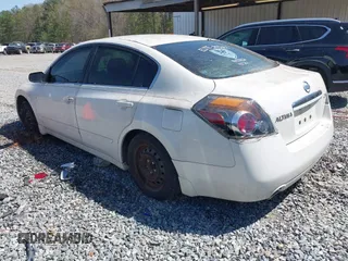 2009 Nissan Altima 2.5 S with VIN 1N4AL21E49N548333, listed as a IAAI auction lot 41855722 with 189,579 mi miles. Bid and sale history available at carsss.com. Image 3.