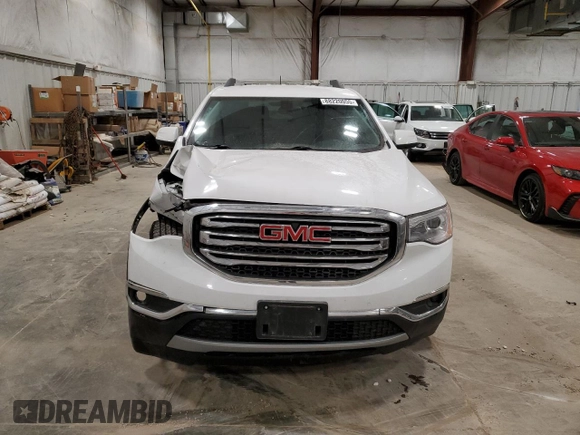 2018 GMC Acadia SLE with VIN 1GKKNSLA1JZ137864, listed as a Copart auction lot 88220055 with 121,966 mi miles and Non Repairable. Bid and sale history available at DreamBid. Image 5.