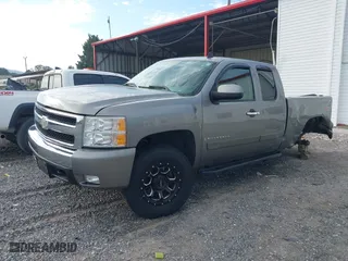 2007 Chevrolet Silverado 1500 LTZ with VIN 2GCEK19J571716697, listed as a IAAI auction lot 39845736 with 1 mi miles. Bid and sale history available at carsss.com. Image 17.
