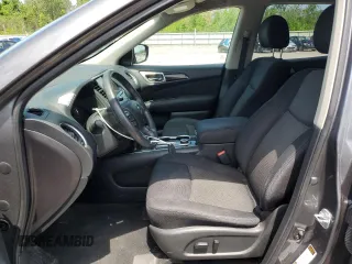 2017 Nissan Pathfinder SV z VIN 5N1DR2MM0HC638237, wystawiony jako Copart lot #59898825 z przebiegiem 96 551 mil mil oraz Szkoda całkowita • Salvage title. Historia ofert i sprzedaży dostępna na DreamBid. Obrazek 7.
