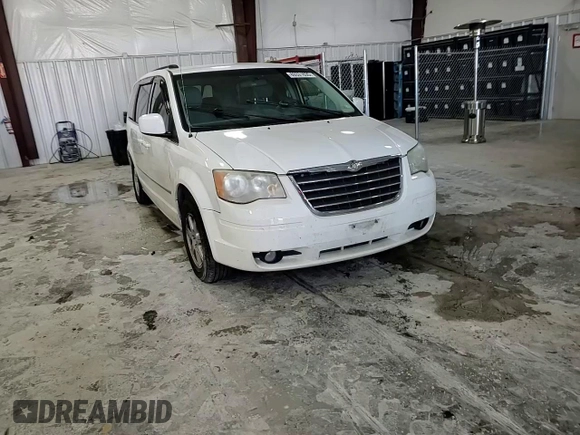 2010 Chrysler Town & Country Touring z VIN 2A4RR5D1XAR492731, wystawiony jako Copart lot #89331835 z przebiegiem 209 381 mil mil oraz Szkoda całkowita • Salvage title. Historia ofert i sprzedaży dostępna na DreamBid. Obrazek 11.