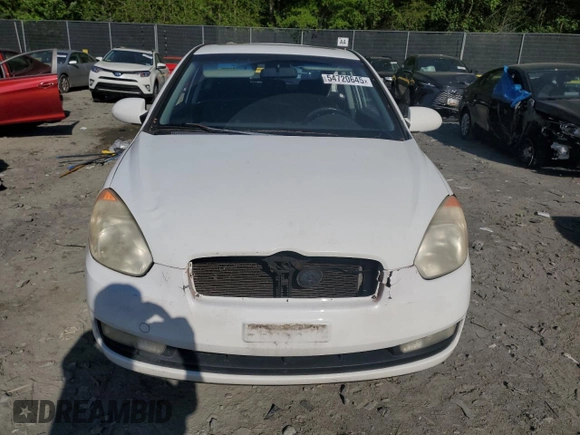 2008 Hyundai Accent SE z VIN KMHCN36C48U056976, wystawiony jako Copart lot #54720645 z przebiegiem 203 148 mil mil oraz Szkoda całkowita • Salvage title. Historia ofert i sprzedaży dostępna na DreamBid. Obrazek 5.