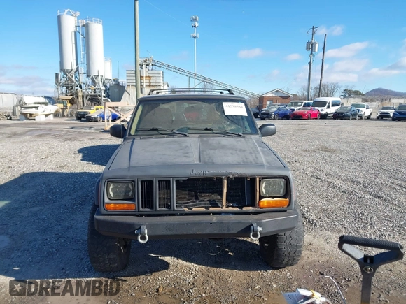 2001 Jeep Cherokee Sport with VIN 1J4FF58S41L619254, listed as a IAAI auction lot 41596384 with 180,826 mi miles and . Bid and sale history available at DreamBid. Image 12.