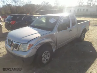 2014 Nissan Frontier S with VIN 1N6BD0CT0EN722739, listed as a IAAI auction lot 41585454 with 301,743 mi miles. Bid and sale history available at carsss.com. Image 2.