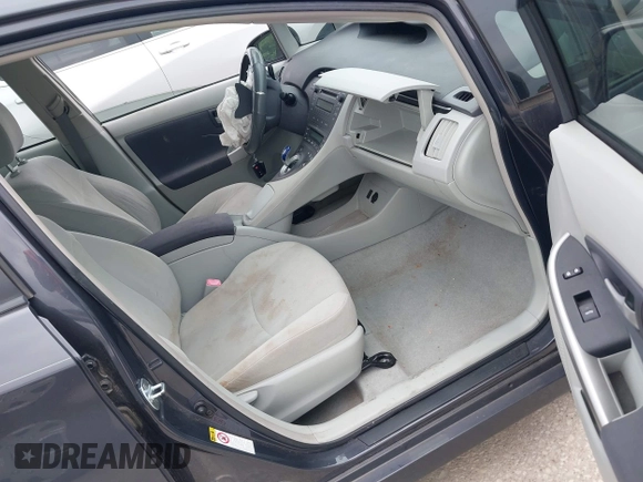 2011 Toyota Prius I with VIN JTDKN3DU7B1403740, listed as a IAAI auction lot 42141181 with 209,389 mi miles and . Bid and sale history available at DreamBid. Image 5.