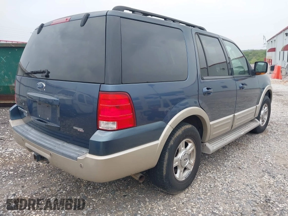 2005 Ford Expedition Eddie Bauer with VIN 1FMFU17525LA87052, listed as a IAAI auction lot 42042940 with 226,105 mi miles and . Bid and sale history available at DreamBid. Image 4.