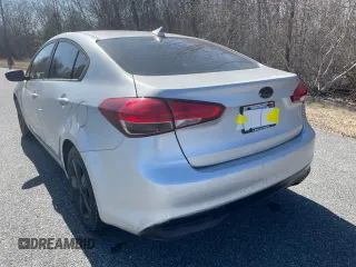 2018 Kia Forte S with VIN 3KPFL4A76JE196281, listed as a Copart auction lot 53816565 with 137,993 mi miles and Clean Title. Bid and sale history available at carsss.com. Image 3.