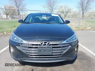 2019 Hyundai Elantra SE with VIN 5NPD74LF3KH467407, listed as a IAAI auction lot 41932623 with 95,218 mi miles and . Bid and sale history available at DreamBid. Image 12.