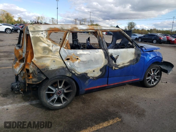 2022 Kia Soul Turbo with VIN KNDJ53AF2N7823912, listed as a Copart auction lot 75878154 with 0 mi miles and Non Repairable. Bid and sale history available at carsss.com. Image 3.