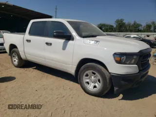 2024 Ram 1500 Tradesman z VIN 1C6SRFGT6RN121396, wystawiony jako Copart lot #75023444 z przebiegiem 25 517 mil mil oraz Szkoda całkowita • Salvage title. Historia ofert i sprzedaży dostępna na DreamBid. Obrazek 4.