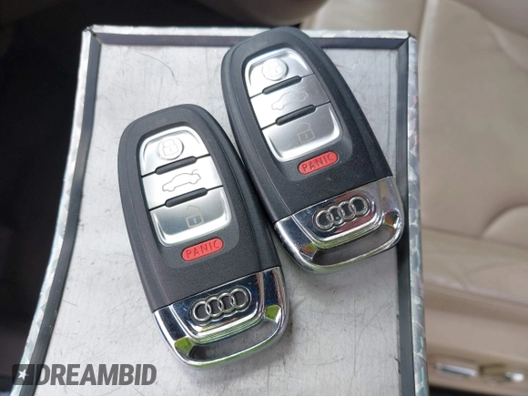 2015 Audi Q5 Premium Plus with VIN WA1LFAFP1FA101082, listed as a IAAI auction lot 42043187 with 116,019 mi miles and . Bid and sale history available at DreamBid. Image 11.