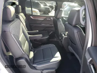 2024 GMC Acadia AWD Denali z VIN 1GKENRKS1RJ166856, wystawiony jako Copart lot #87864625 z przebiegiem 6 693 mil mil oraz Szkoda całkowita • Salvage title. Historia ofert i sprzedaży dostępna na DreamBid. Obrazek 11.