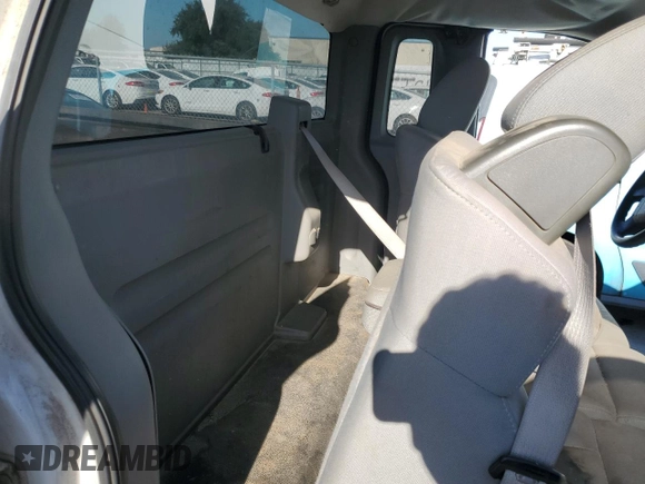 2007 Ford F-150 XL z VIN 1FTRF12257KB83095, wystawiony jako Copart lot #60567795 z przebiegiem 133 543 mil mil oraz Szkoda całkowita • Salvage title. Historia ofert i sprzedaży dostępna na DreamBid. Obrazek 10.