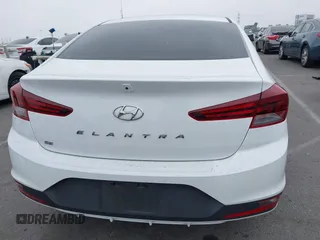 2020 Hyundai Elantra SE z VIN 5NPD74LF6LH508453, wystawiony jako IAAI lot #42478403 z przebiegiem 28 581 mil mil oraz . Historia ofert i sprzedaży dostępna na DreamBid. Obrazek 16.