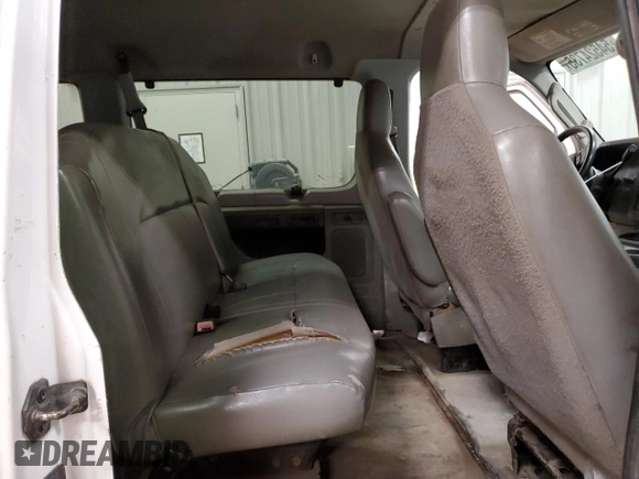 2014 Ford Econoline Passenger XL z VIN 1FBSS3BL0EDA89519, wystawiony jako Copart lot #54524735 z przebiegiem 39 417 mil mil oraz Tytuł czysty. Historia ofert i sprzedaży dostępna na DreamBid. Obrazek 11.