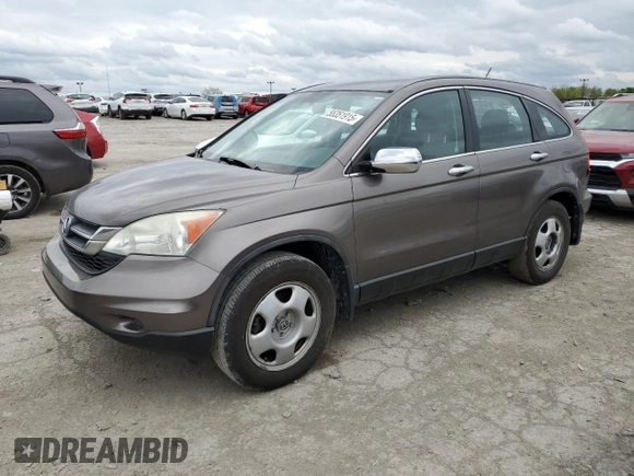 2010 Honda CR-V LX z VIN 5J6RE4H34AL048979, wystawiony jako Copart lot #55351915 z przebiegiem 271 884 mil mil oraz Szkoda całkowita • Salvage title. Historia ofert i sprzedaży dostępna na DreamBid. Obrazek 1.