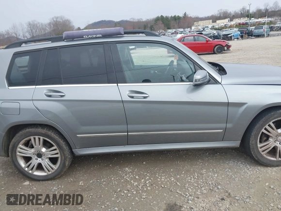 2015 Mercedes-Benz GLK with VIN WDCGG8JB3FG371995, listed as a IAAI auction lot 41738061 with 108,857 mi miles. Bid and sale history available at carsss.com. Image 13.