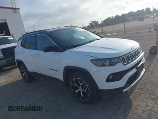 2024 Jeep Compass Limited z VIN 3C4NJDCN7RT100839, wystawiony jako IAAI lot #42714163 z przebiegiem 37 347 mil mil oraz . Historia ofert i sprzedaży dostępna na DreamBid. Obrazek 13.