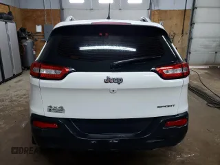 2016 Jeep Cherokee Sport with VIN 1C4PJMAB5GW109080, listed as a Copart auction lot 49871945 with 223,719 mi miles and Clean Title. Bid and sale history available at carsss.com. Image 6.