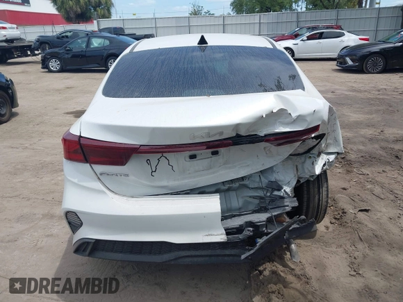 2024 Kia Forte LXS with VIN 3KPF24AD9RE724254, listed as a IAAI auction lot 42101601 with 37,904 mi miles and . Bid and sale history available at DreamBid. Image 16.
