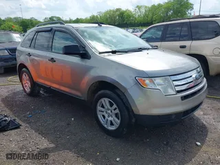 2008 Ford Edge SE with VIN 2FMDK36C48BA67687, listed as a IAAI auction lot 42068301 with 196,987 mi miles. Bid and sale history available at carsss.com. Image 1.