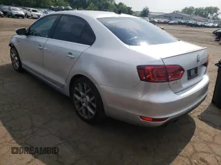 2014 Volkswagen Jetta GLI Autobahn with VIN 3VW5T7AJ3EM335493, listed as a Copart auction lot 58985565 with 178,150 mi miles and Salvage title. Bid and sale history available at DreamBid. Image 2.