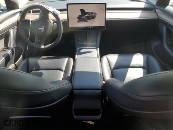2022 Tesla Model 3 z VIN 5YJ3E1EA9NF371236, wystawiony jako Copart lot #56583855 z przebiegiem 58 162 mil mil oraz Szkoda całkowita • Salvage title. Historia ofert i sprzedaży dostępna na DreamBid. Obrazek 8.