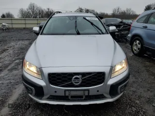 2015 Volvo XC70 T6 with VIN YV4902NK0F1226472, listed as a Copart auction lot 51863475 with 179,305 mi miles and Clean Title. Bid and sale history available at DreamBid. Image 5.