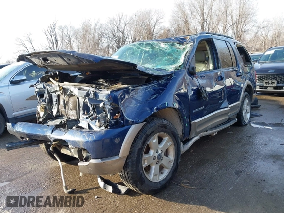 2004 Ford Explorer Eddie Bauer с VIN 1FMZU74W64ZB04105, выставлен на аукционе IAAI как лот 41390406 с пробегом 145 419 миль миль и . История ставок и продаж доступна на DreamBid. Изображение 2.