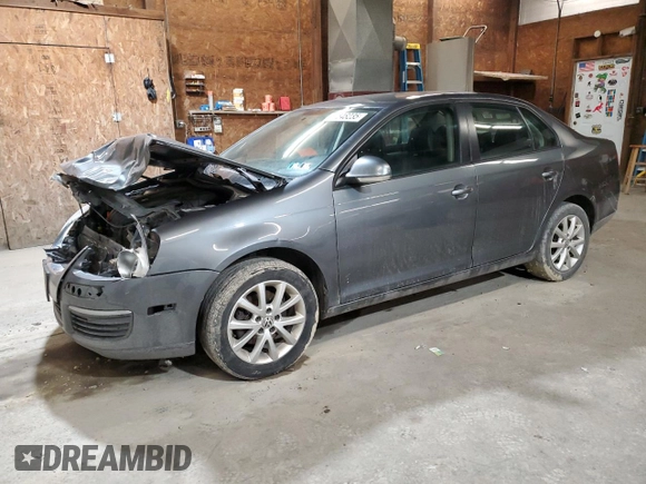 2010 Volkswagen Jetta Limited Edition с VIN 3VWAZ7AJ9AM136505, выставлен на аукционе Copart как лот 47548235 с пробегом 192 667 миль миль и Списание • Salvage title. История ставок и продаж доступна на DreamBid. Изображение 1.