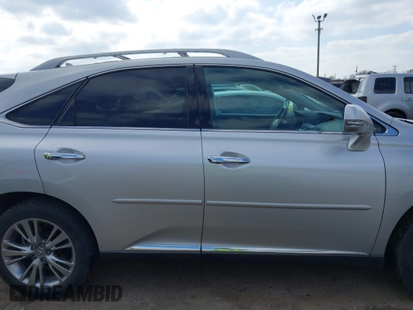 2013 Lexus RX 350 z VIN 2T2ZK1BA8DC122660, wystawiony jako IAAI lot #41536185 z przebiegiem 115 346 mil mil oraz . Historia ofert i sprzedaży dostępna na DreamBid. Obrazek 13.