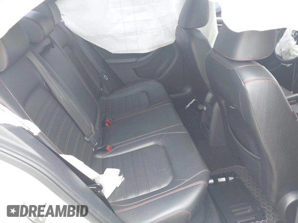 2017 Volkswagen Jetta GLI z VIN 3VW4T7AJ8HM349440, wystawiony jako IAAI lot #42491919 z przebiegiem 141 764 mil mil oraz . Historia ofert i sprzedaży dostępna na DreamBid. Obrazek 8.