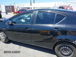2012 Toyota Prius One z VIN JTDKDTB33C1017704, wystawiony jako IAAI lot #42227623 z przebiegiem 116 058 mil mil oraz . Historia ofert i sprzedaży dostępna na DreamBid. Obrazek 14.