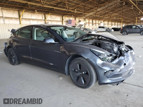 2023 Tesla Model 3 z VIN 5YJ3E1EA5PF449997, wystawiony jako Copart lot #63079275 z przebiegiem 29 629 mil mil oraz Nie do naprawy • Non repairable. Historia ofert i sprzedaży dostępna na DreamBid. Obrazek 4.