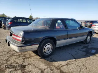 1988 Buick Regal with VIN 2G4WD14W7J1471986, listed as a Copart auction lot 51979765 with 41,747 mi miles and Clean Title. Bid and sale history available at DreamBid. Image 3.