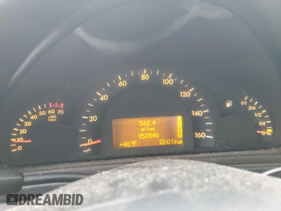 2001 Mercedes-Benz C 320 with VIN WDBRF64J01F089691, listed as a Copart auction lot 60071575 with 152,846 mi miles and Salvage title. Bid and sale history available at DreamBid. Image 9.