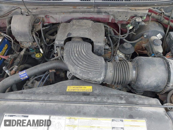 1999 Ford F-150 Work Series with VIN 1FTRF17W7XNA96857, listed as a IAAI auction lot 42119251 with 388,575 mi miles. Bid and sale history available at carsss.com. Image 10.