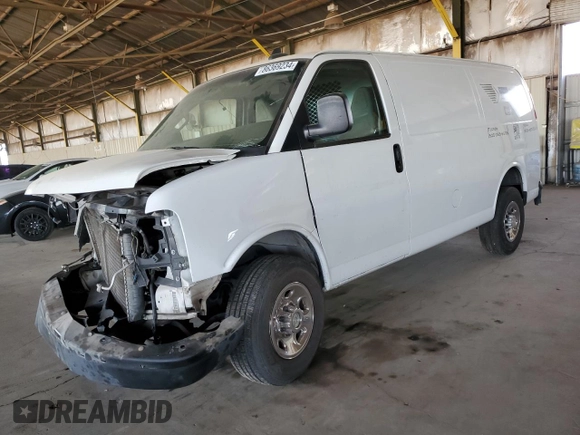 2018 Chevrolet Express Cargo Van with VIN 1GCWGAFP8J1266815, listed as a Copart auction lot 86369234 with 236,594 mi miles and Salvage Title. Bid and sale history available at carsss.com. Image 1.